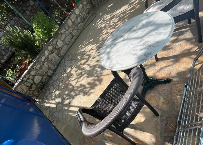 Dina House 3* Himare